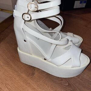 Elegant White Wedge Sandals